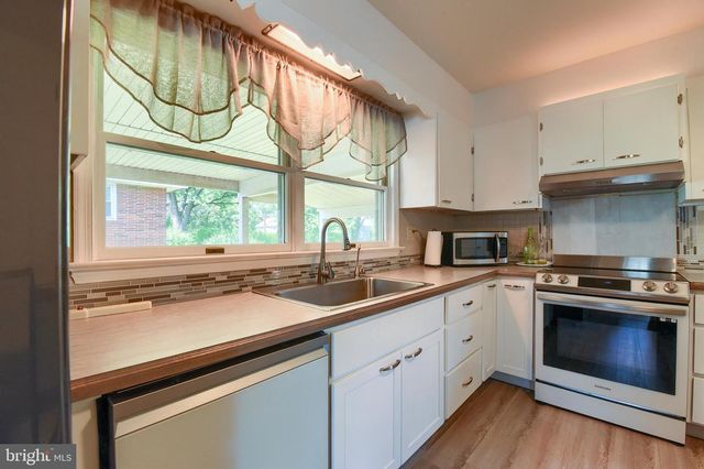 4112 ROSEMONT AVE, Camp Hill, PA 17011