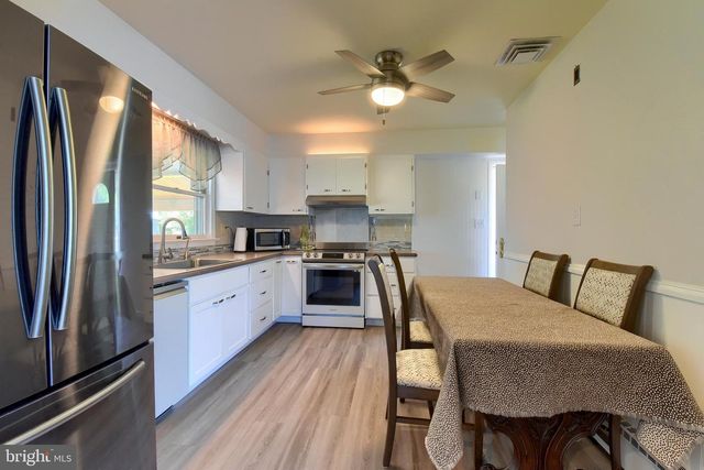4112 ROSEMONT AVE, Camp Hill, PA 17011