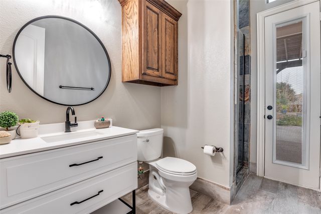 7251 Colwell Drive, Midlothian, TX 76065