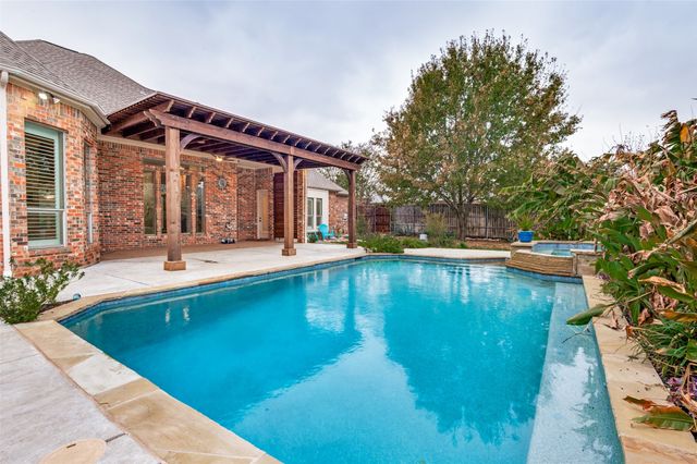 7251 Colwell Drive, Midlothian, TX 76065