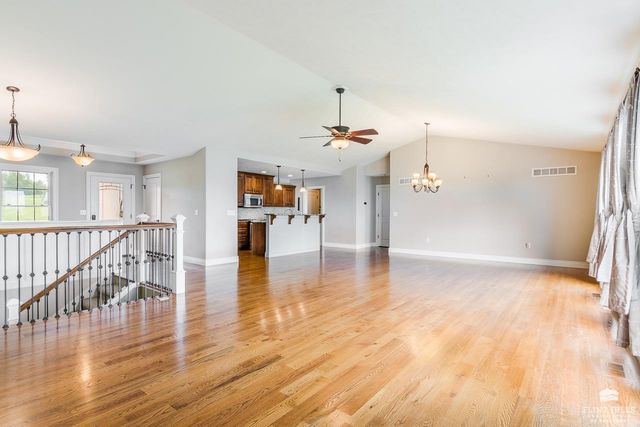 2204 Londondery Drive, Manhattan, KS 66503