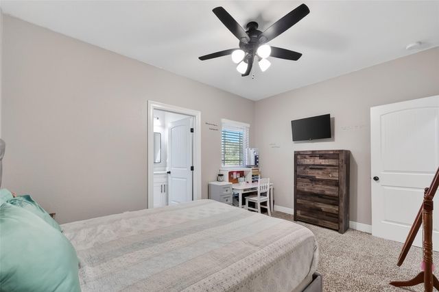 3210 Avenue Q, Santa Fe, TX 77510