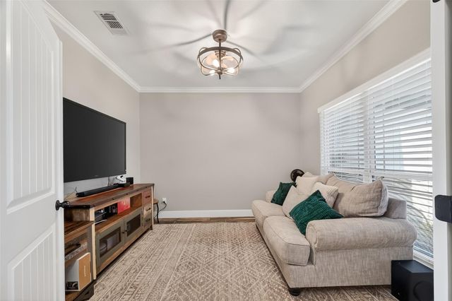 3210 Avenue Q, Santa Fe, TX 77510