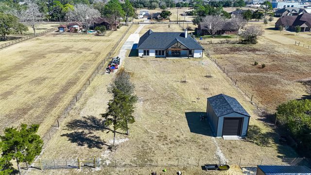 3210 Avenue Q, Santa Fe, TX 77510