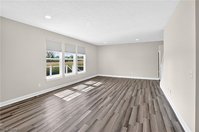 2335 Norton Place, Avon, OH 44011