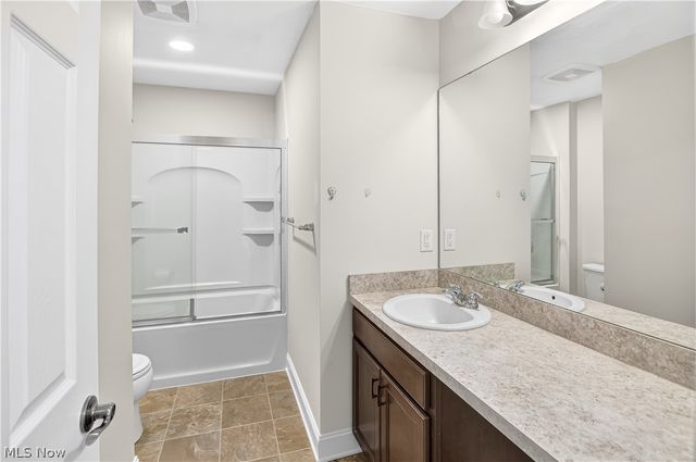 2335 Norton Place, Avon, OH 44011