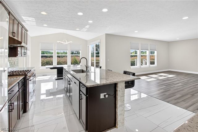 2335 Norton Place, Avon, OH 44011
