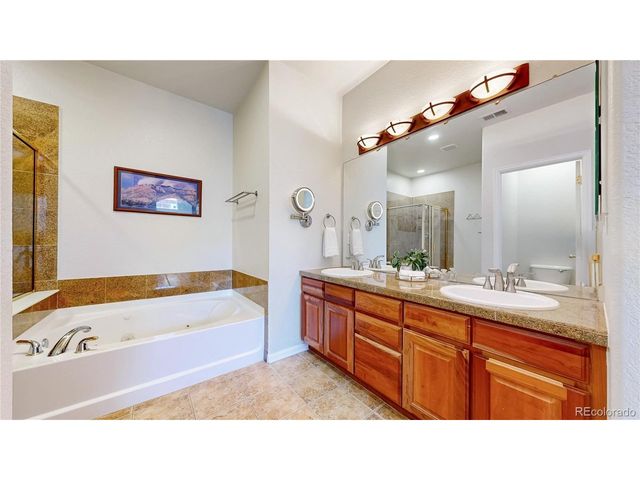 13816 Legend Trl 104, Broomfield, CO 80023