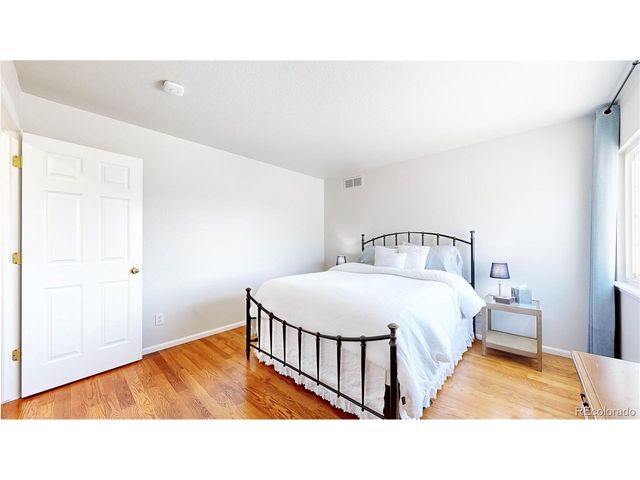 13816 Legend Trl 104, Broomfield, CO 80023