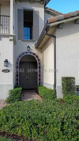 1280 SW 113th Way, Pembroke Pines, FL 33025