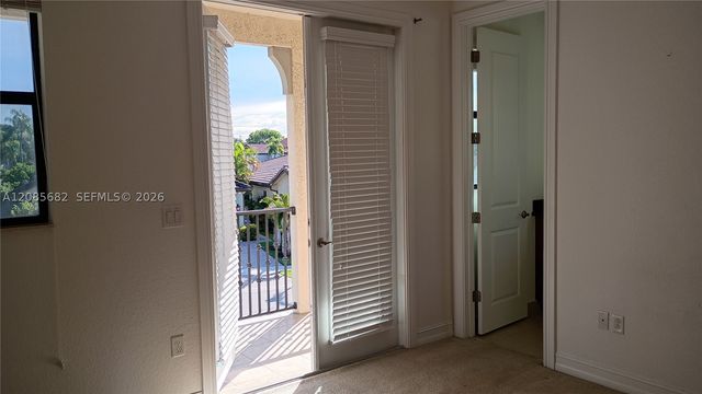 1280 SW 113th Way, Pembroke Pines, FL 33025