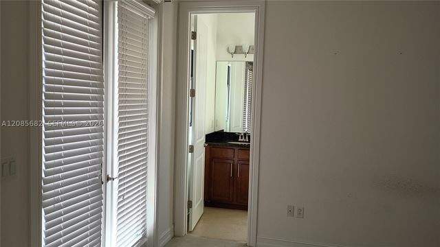 1280 SW 113th Way, Pembroke Pines, FL 33025