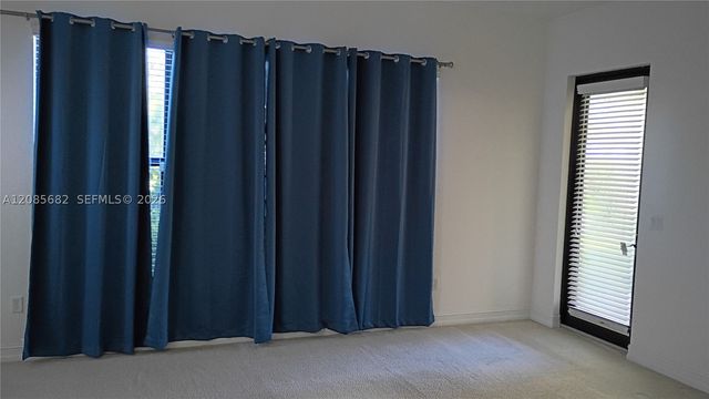 1280 SW 113th Way, Pembroke Pines, FL 33025