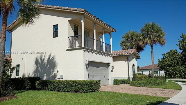 1280 SW 113th Way, Pembroke Pines, FL 33025