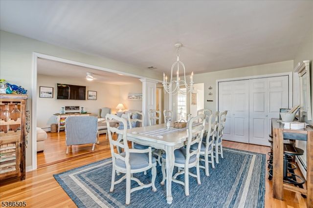 308 Cove Dr, Brick Twp., NJ 08738