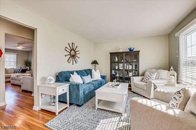 308 Cove Dr, Brick Twp., NJ 08738