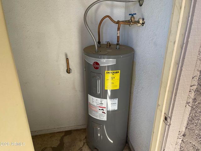 623 W GUADALUPE Road 257, Mesa, AZ 85210