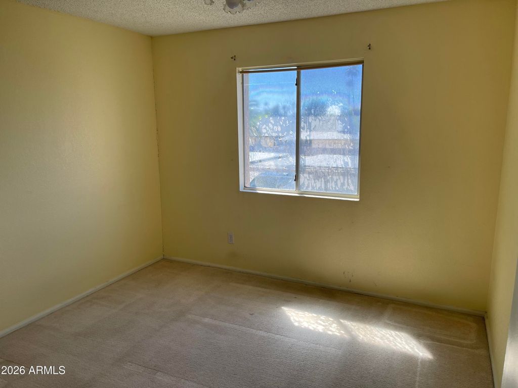 Image 10 of property listing at 623 W GUADALUPE Road 257, Mesa, AZ 85210