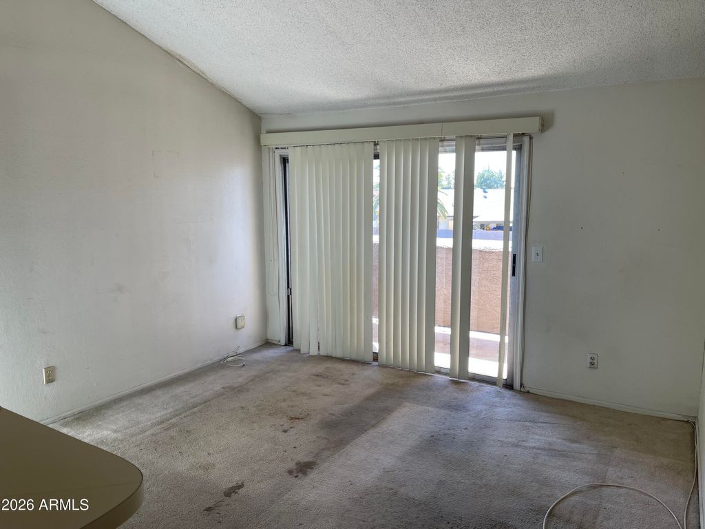 Image 2 of property listing at 623 W GUADALUPE Road 257, Mesa, AZ 85210