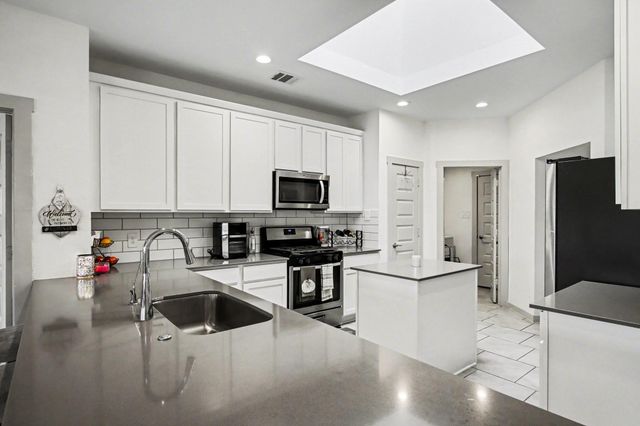 3946 Canyon Shore Lane, Missouri City, TX 77459