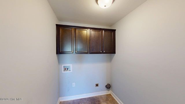 504 Planters Ridge Drive, Pikeville, NC 27863