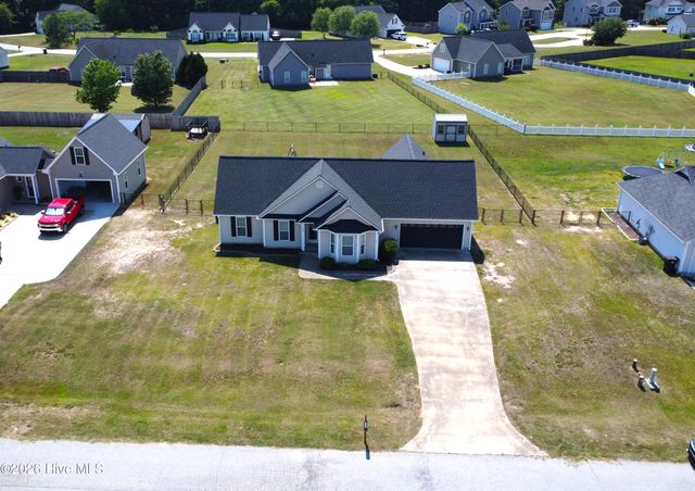 504 Planters Ridge Drive, Pikeville, NC 27863