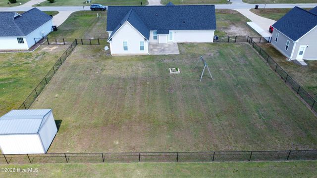 504 Planters Ridge Drive, Pikeville, NC 27863