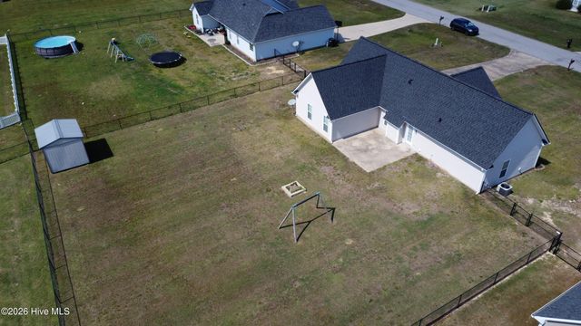 504 Planters Ridge Drive, Pikeville, NC 27863