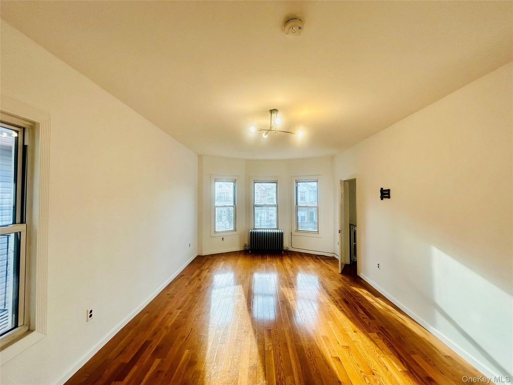 329 E 8th Street 2, Brooklyn, NY 11218