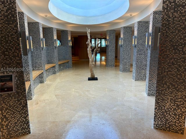 900 Biscayne Blvd 4410, Miami, FL 33132
