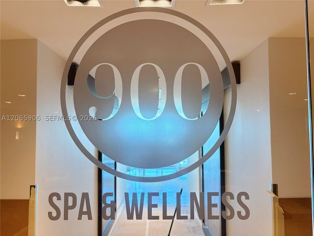 900 Biscayne Blvd 4410, Miami, FL 33132