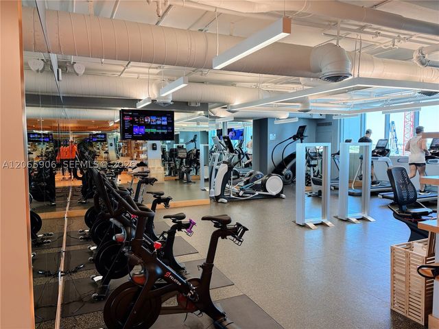 900 Biscayne Blvd 4410, Miami, FL 33132
