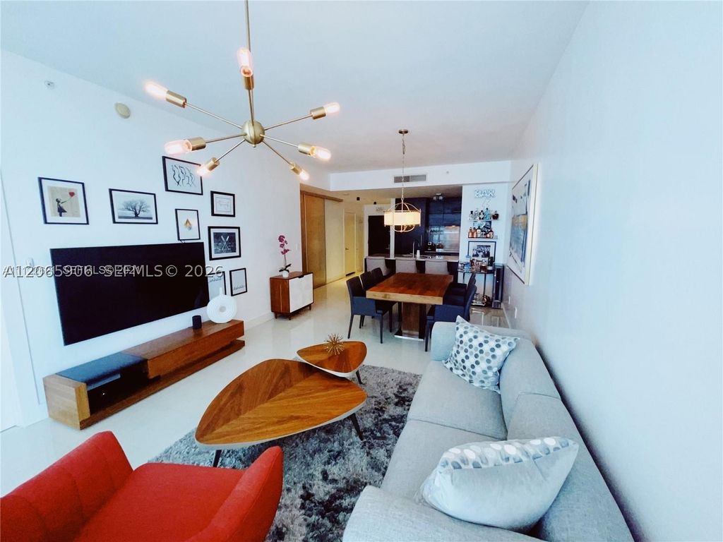 900 Biscayne Blvd 4410, Miami, FL 33132