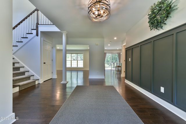 662 Stark Terrace, Milton, NY 12020