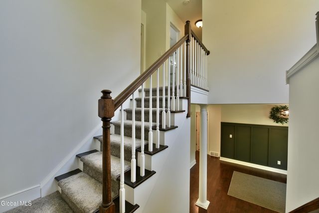 662 Stark Terrace, Milton, NY 12020