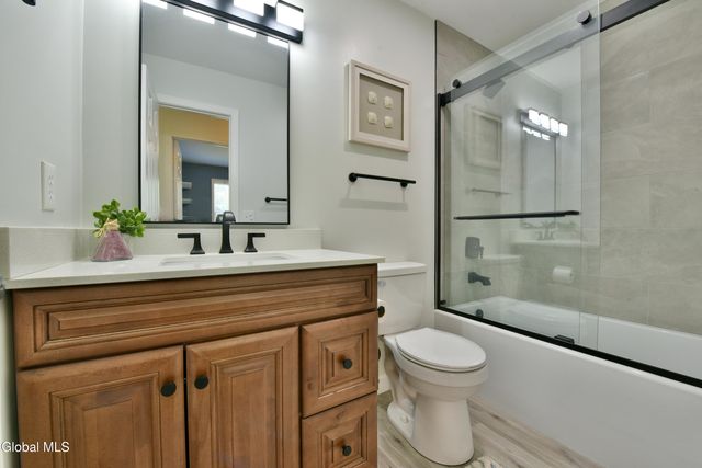662 Stark Terrace, Milton, NY 12020