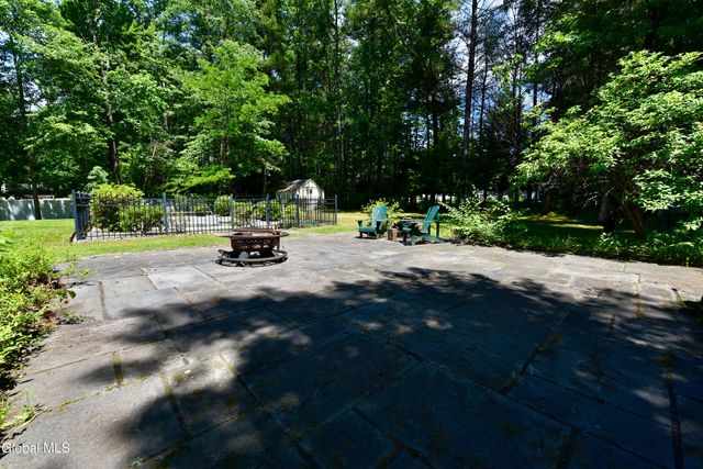 662 Stark Terrace, Milton, NY 12020