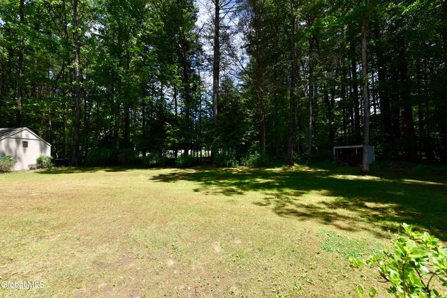 662 Stark Terrace, Milton, NY 12020