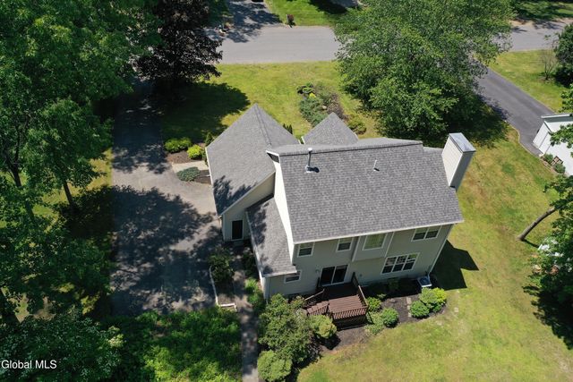 662 Stark Terrace, Milton, NY 12020
