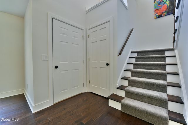 662 Stark Terrace, Milton, NY 12020