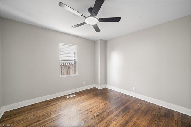 2318 walker Avenue, Winston-salem, NC 27103