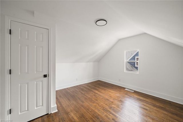 2318 walker Avenue, Winston-salem, NC 27103