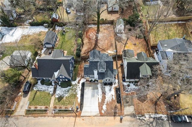 2318 walker Avenue, Winston-salem, NC 27103