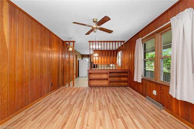 243 Farmingdale Avenue, Winston-salem, NC 27107