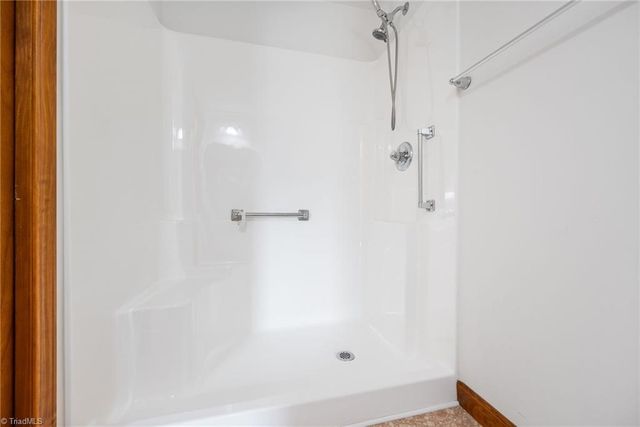 243 Farmingdale Avenue, Winston-salem, NC 27107