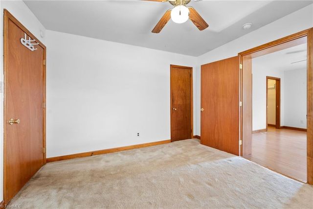 243 Farmingdale Avenue, Winston-salem, NC 27107