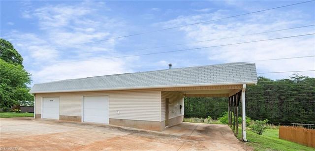 243 Farmingdale Avenue, Winston-salem, NC 27107
