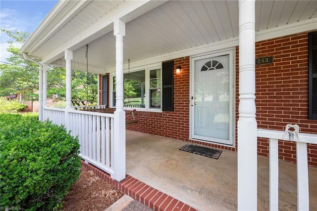 243 Farmingdale Avenue, Winston-salem, NC 27107