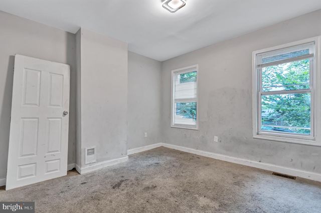 1826 N MILTON AVE, Baltimore, MD 21213