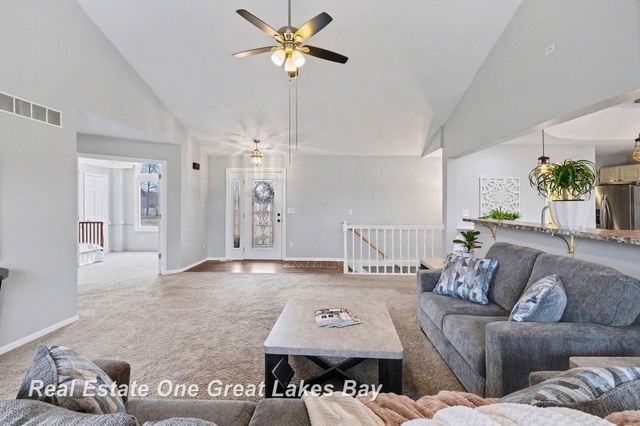 2024 Montague Road, Davison, MI 48423